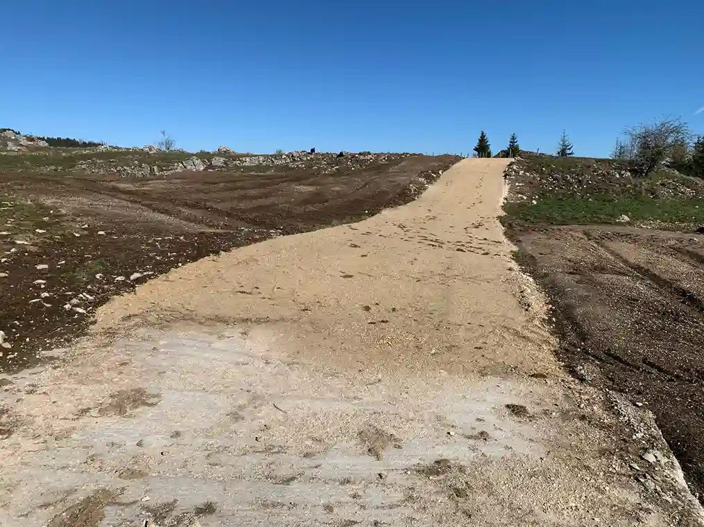 Chemin de pâturage de la ferme liegeon